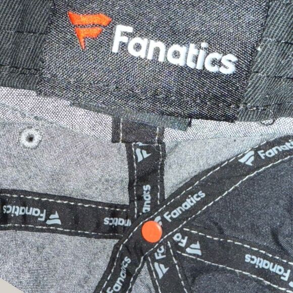 Women's Minnesota United FC Fanatics Black Chambray Fundamental Adjustable Cap - Picture 6 of 8